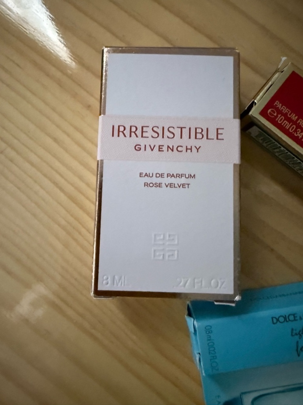 Carolina Herrera rollerball & Givenchy perfume bundle - Picture 2 of 7